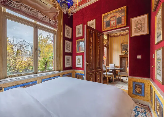 Park Mansion Hotel